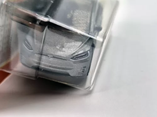 Tesla Model X - 90/100 - bliszteres