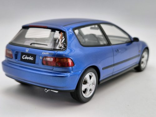 Honda Civic eg6 (1993) -  Triple9 - 1:18