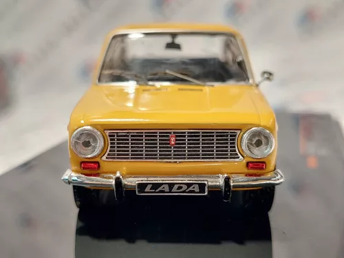 Lada 1200 - VAZ - 2101 (1970) -  Ixo - 1:43