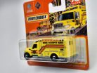International Workstar Ambulance - 38/100 - bliszteres -  Matchbox - 1:64