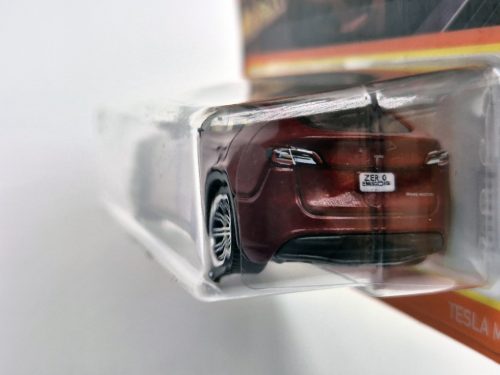 Tesla Model Y - bliszteres -  Matchbox - 1:64