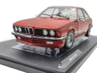 BMW E24 635 CSi coupe (1984) 1:18 1/18 Solido modellautó modell autó