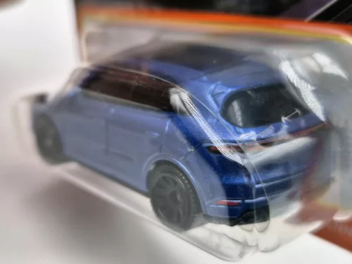 Porsche Cayenne Turbo - 78/100 - bliszteres -  Matchbox - 1:64