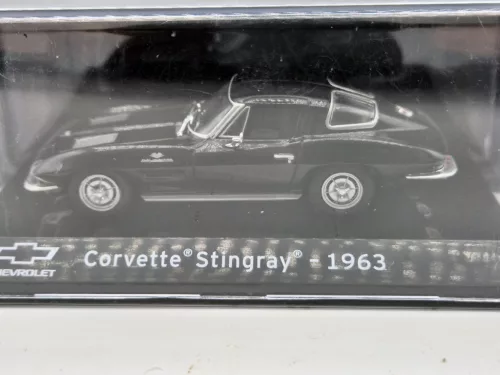 Chevrolet Corvette Stingray (1963) - fekete
