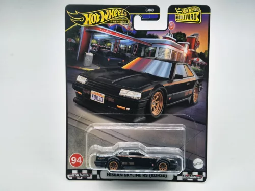 Hot Wheels Premium - Boulevard - Nissan Skyline RS (KDR30) -  Hot Wheels - 1:64