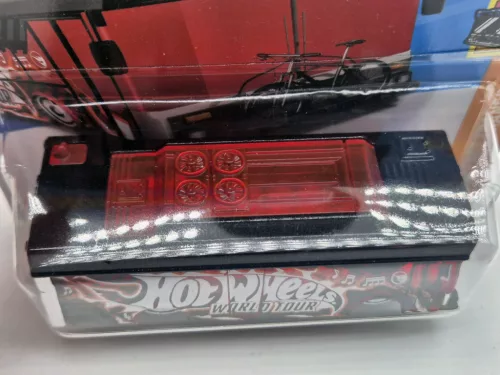 Hot Wheels Ain't Fare - HW Fast Transit 3/5 - 31/250 - treasure hunt - TH -  Hot Wheels - 1:64