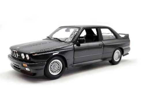 BMW E30 M3 - Minichamps - 1:18  - használt
