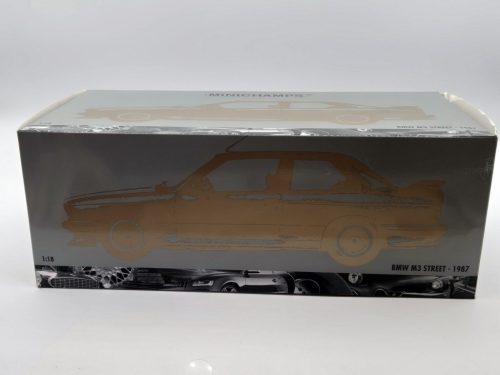 BMW E30 M3 - Minichamps - 1:18  - használt