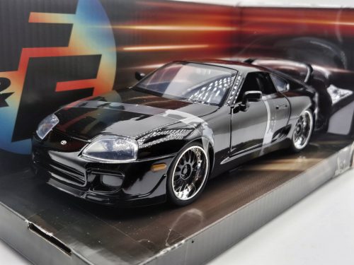 Toyota Supra (1995) - Fast & Furious - Halálos Iramban -  Jada - 1:24