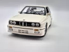 BMW E30 M3 (1987) - fehér -  Minichamps - 1:18