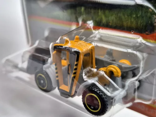 MBX Load Lifter - 2024 69/100 - hosszú kártyás -  Matchbox - 1:64