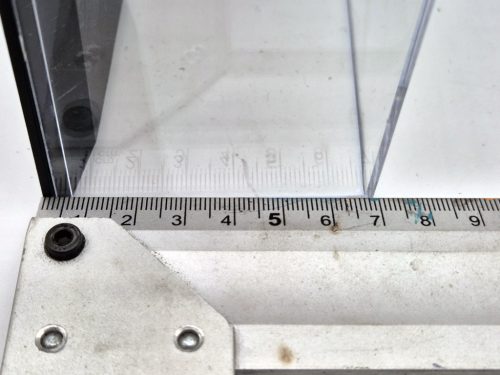 Vitrin/display 1:43 méretű modellautóhoz