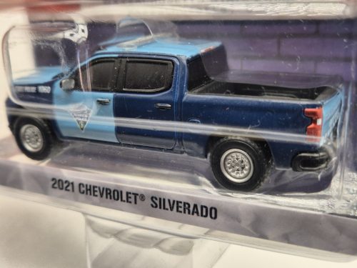 Chevrolet Silverado Police (2021) -  Greenlight - 1:64 - kis hibával