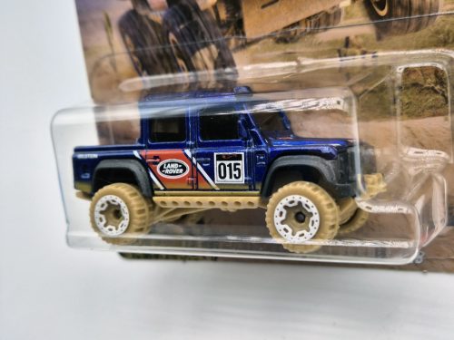 Hot Wheels Land Rover Defender Double Cab (2015) -  Hot Wheels - 1:64