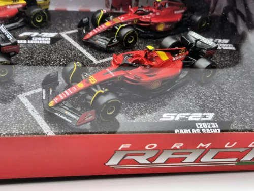 Ferrari F1 szett - 2023 SF-23 Charles Leclerc - 2023 SF-23 Carlos Sainz (Monza) - 2022 F1-75 Charles Leclerc (Monza) - 2022 F1-75 Carlos Sainz  -  Burago - 1:43