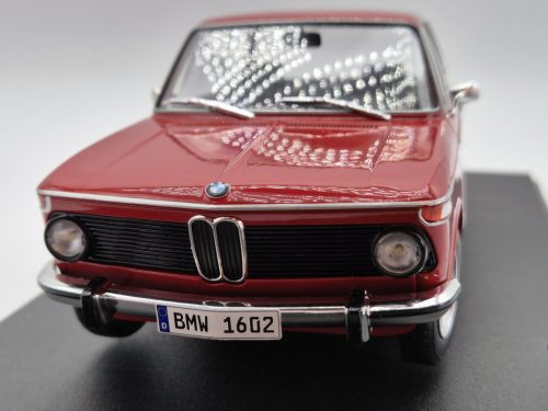 BMW 1602 (1971) -  Solido - 1:18
