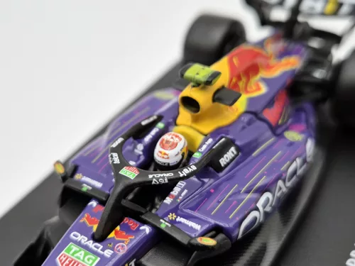 Red Bull RB19 F1 #11 (2023) - Las Vegas - Sergio Perez - PILÓTÁVAL -  Bburago - 1:43