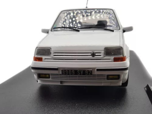 Renault R5 GT TURBO MKII (1989) - fehér -  Solido - 1:18