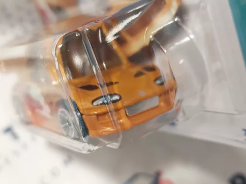 HW Toyota Supra (1994)- Tooned 4/5 - 224/250 -  Hot Wheels - 1:64