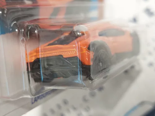 HW Lamborghini Huracan Sterrato - HW Dirt 6/10 - 222/250 -  Hot Wheels - 1:64