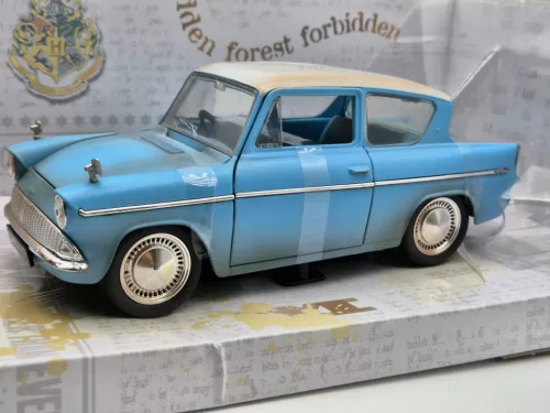 Ford England Anglia - Harry Potter (1959) -  Jada - 1:24