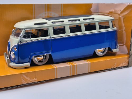 Volkswagen VW T1 Custom (1962) -  Jada - 1:24
