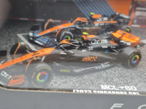 McLaren F1 szett - #4 Lando Norris - 2023 British GP - 2023 Singapore GP - 2023 Monaco GP - 2022 Abu Dhabi -  Bburago - 1:43
