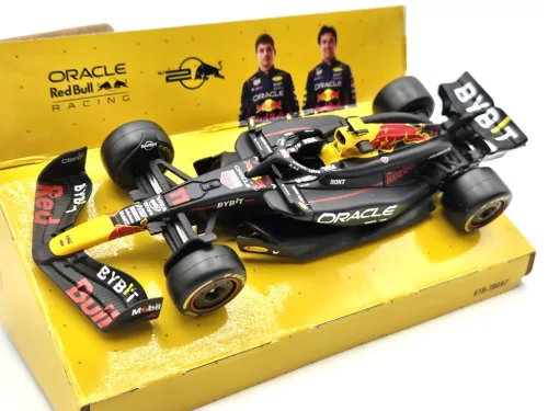 Red Bull RB20 F1 #11 (2024) - Sergio Perez -  Bburago - 1:43