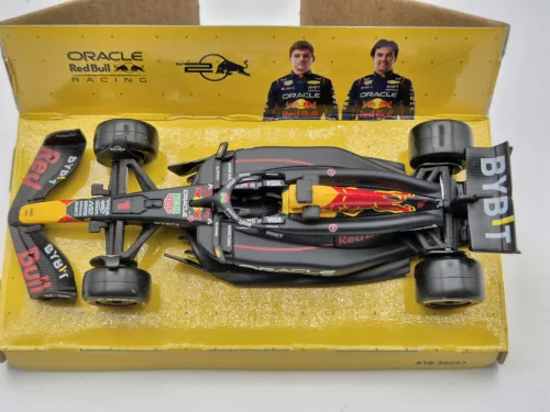 Red Bull RB20 F1 #1 (2024) - Max Verstappen -  Bburago - 1:43