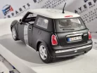 Mini Cooper (2006) - fekete -  Maisto - 1:24