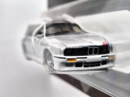 Hot Wheels Elite 64 BMW 318i Touring (1990) -  Hot Wheels - 1:64