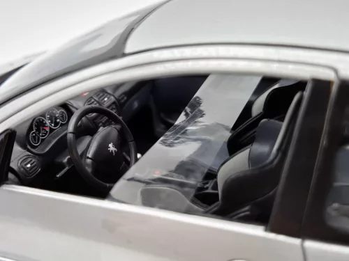 Peugeot 206 RC 2003 -  Norev - 1:18
