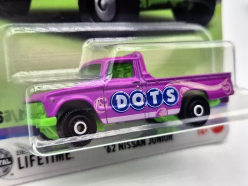 Matchbox Candy - '62 Nissan Junior - 1/6 - hosszú kártyás -  Matchbox - 1:64