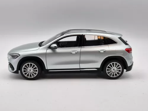 Mercedes - Benz GLA class H247 (2020) -  Z-Models - 1:18