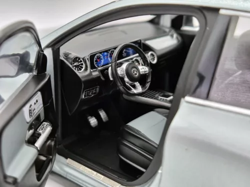 Mercedes - Benz GLA class H247 (2020) -  Z-Models - 1:18