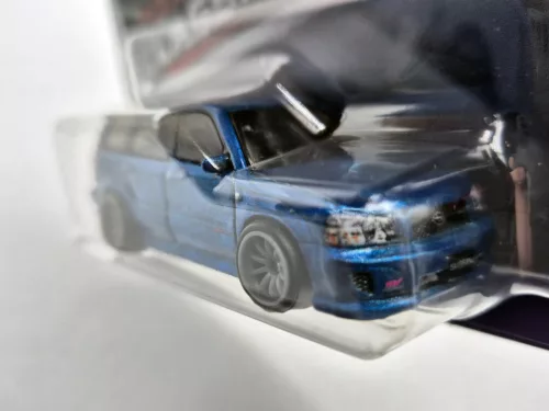 Hot Wheels Premium - Car Culture - Modern Classics - Subaru Forester STi -  Hot Wheels - 1:64