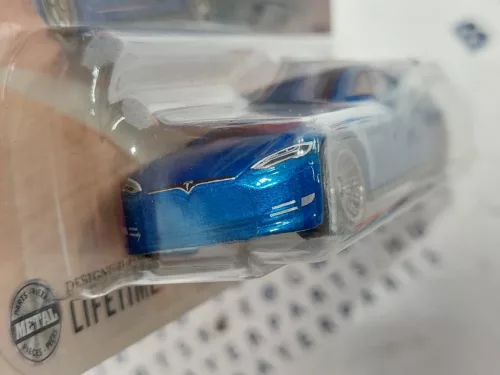 Tesla Model S - 42/125 - bliszteres -  Matchbox - 1:64