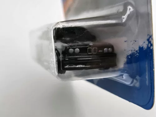 BMW E30 M3 (1988) -  Maisto - 1:64