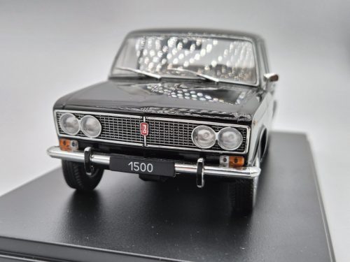 Lada 1500 -  Whitebox - 1:24