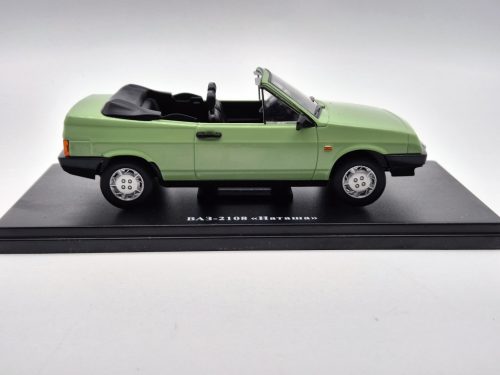 Lada Samara - Vaz 2108 Cabriolet - Natasha (1986) -  Hachette - 1:24