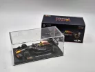 Red Bull RB20 F1 #1 (2024) - Max Verstappen - PILÓTÁVAL -  Bburago - 1:43