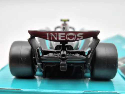 Mercedes GP W15 EQ Performance F1 #44 (2024) - Lewis Hamilton -  Bburago - 1:43