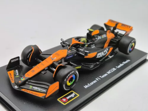McLaren MCL38 F1 #4 (2024) - Lando Norris - PILÓTÁVAL -  Bburago - 1:43