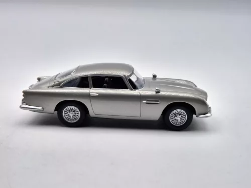Aston Martin DB5 Coupe (1963) - James Bond - 007 -  Norev - 1:43