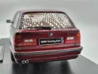 BMW E34 Touring (1996) - bordó -  Triple9 - 1:18