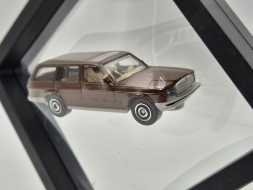 Lebegő vitrin keret / tároló - közepes - 11x11cm - 1:64 kisautókhoz