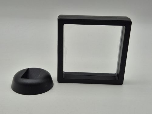 Lebegő vitrin keret / tároló - kicsi - 9x9cm - 1:64 kisautókhoz