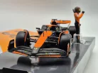 McLaren MCL38 F1 #81 (2024) - Oscar Piastri - KÜLÖN PILÓTÁVAL -  Bburago - 1:24