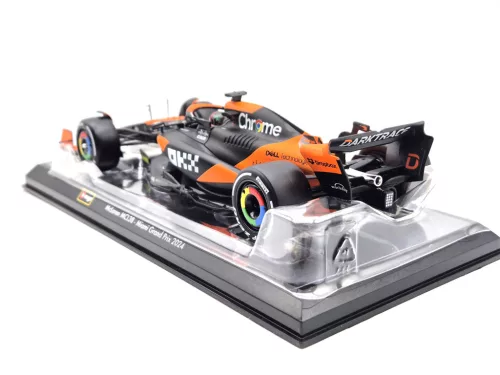McLaren MCL38 F1 #81 (2024) - Oscar Piastri - PILÓTÁVAL -  Bburago - 1:24