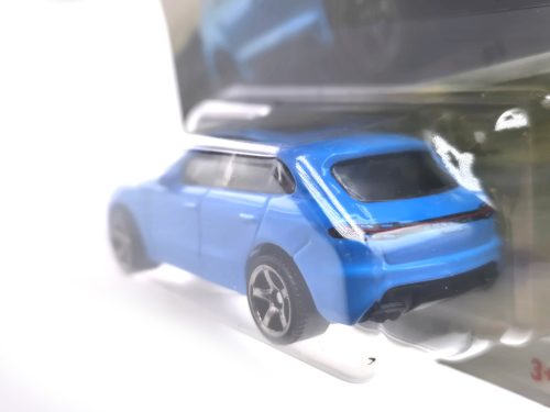 Porsche Macan S - 64/125 - bliszteres -  Matchbox - 1:64